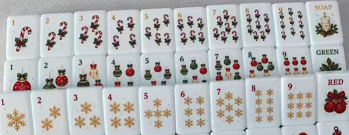 Candy cane, ornament and snowflake suit tiles numbered 1 to 9, with Soap, Green and Red dragon tiles