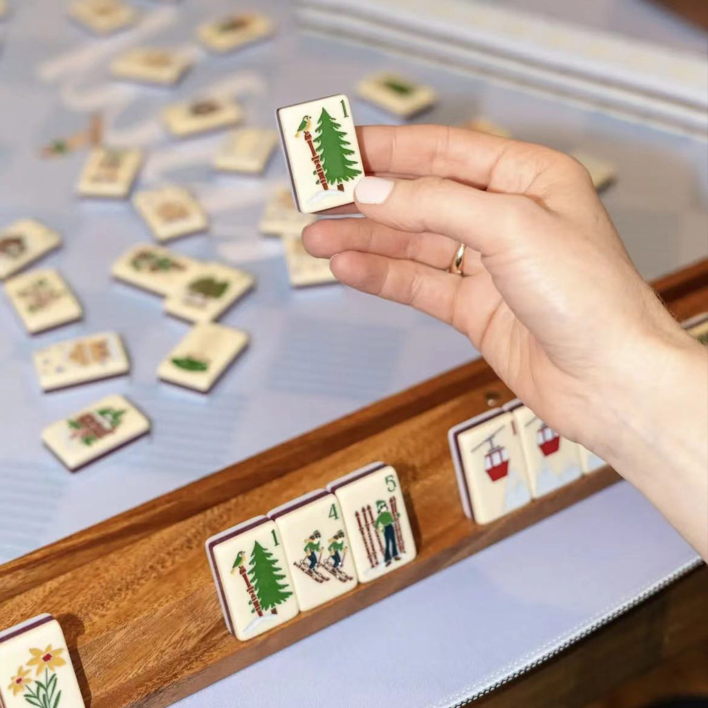 Winter Ski Chalet American Mahjong Set – view 3