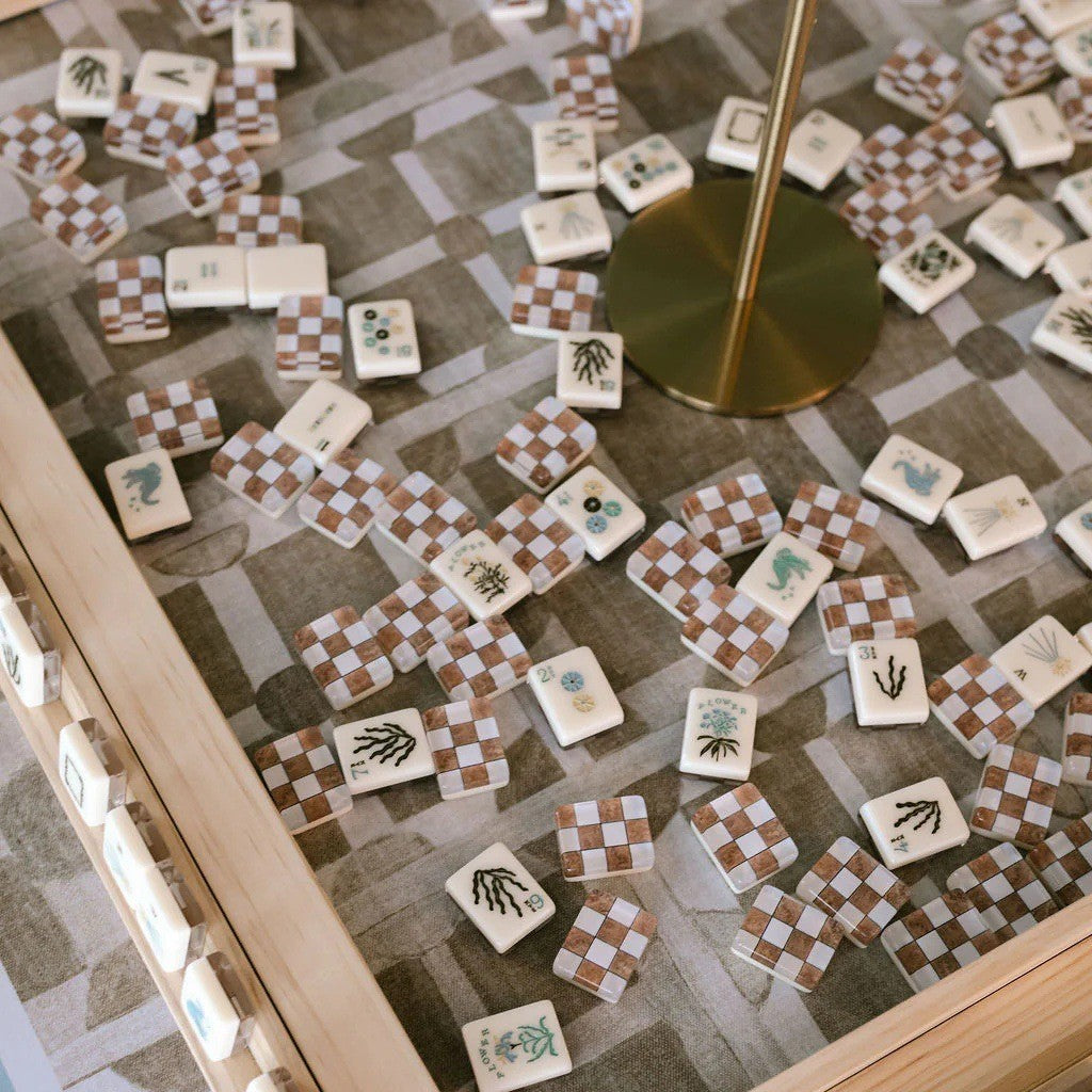 Brown Checkerboard Botanical American Mahjong Set – 160 Tiles