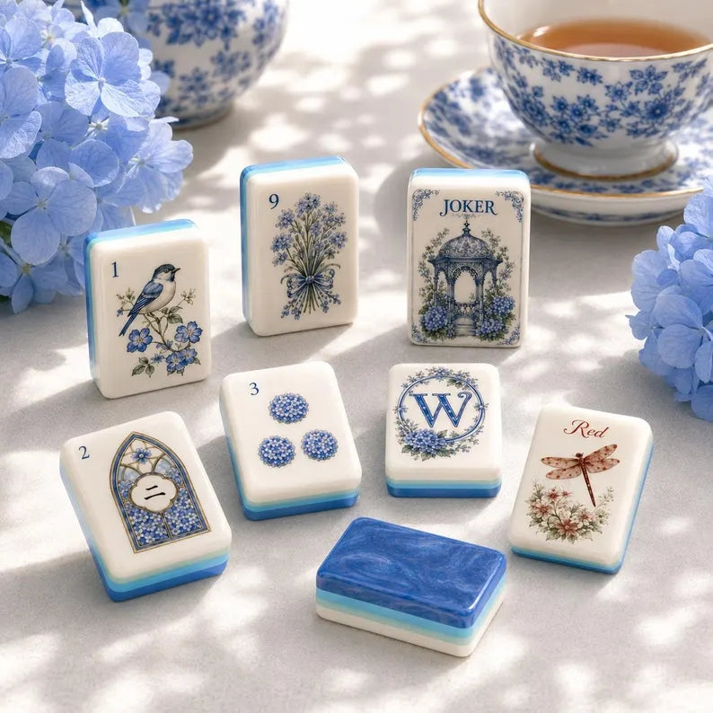 Hydrangea Acrylic American Mahjong Set – view 4