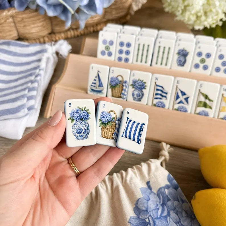 Hamptons Hydrangea Club American Mahjong Set – view 8