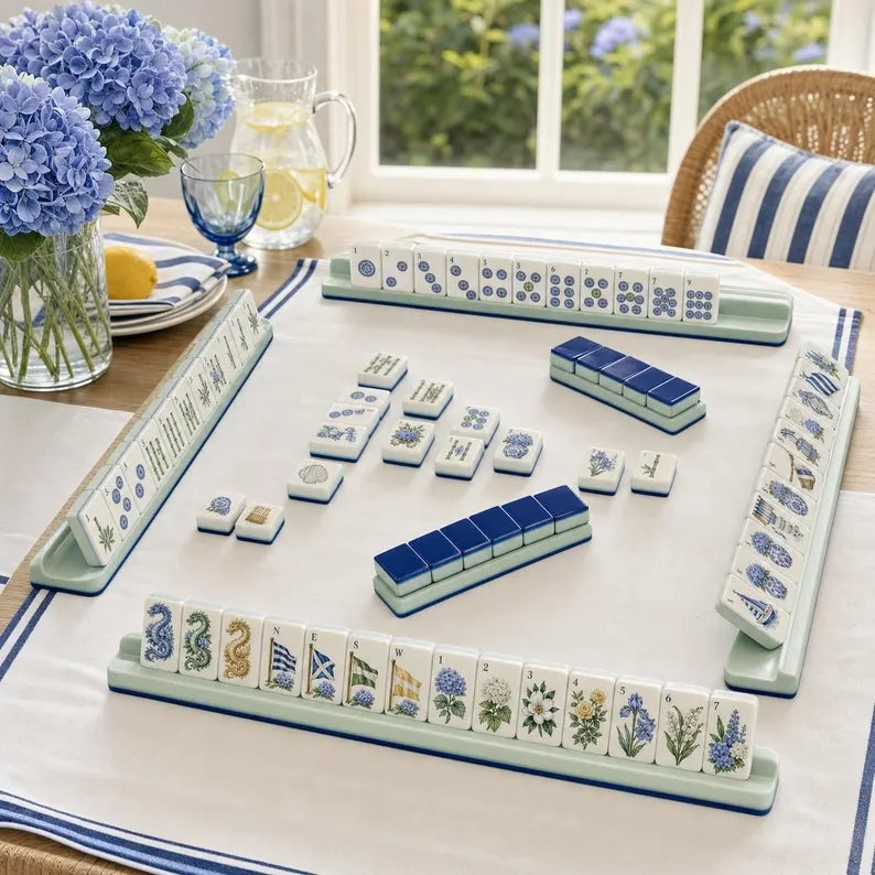 Hamptons Hydrangea Club American Mahjong Set – view 5