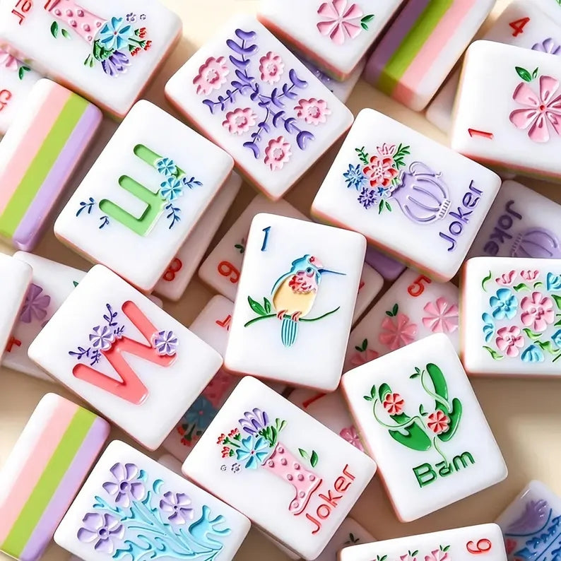 4-Layer Carved & Painted American Mahjong Set – 160 Tiles