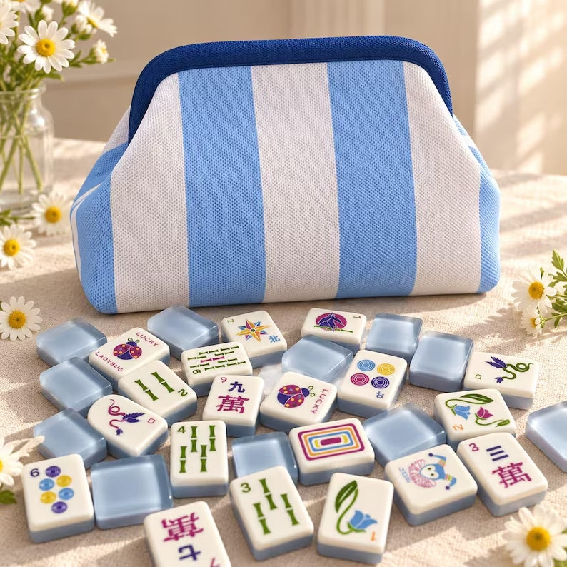 Light Blue Acrylic American Mahjong Set – view 5