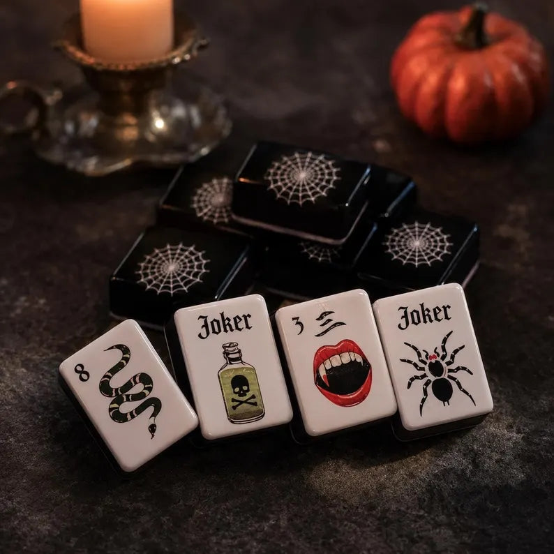 Halloween Edition Black & White American Mahjong Set