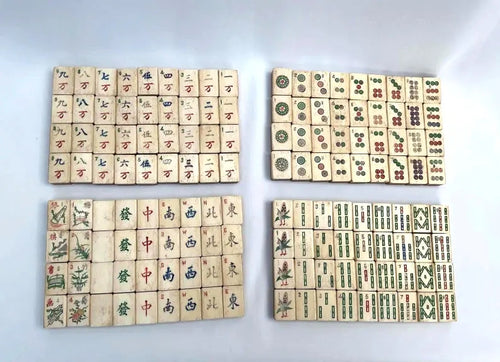 Antique Bamboo and Bone Mahjong set