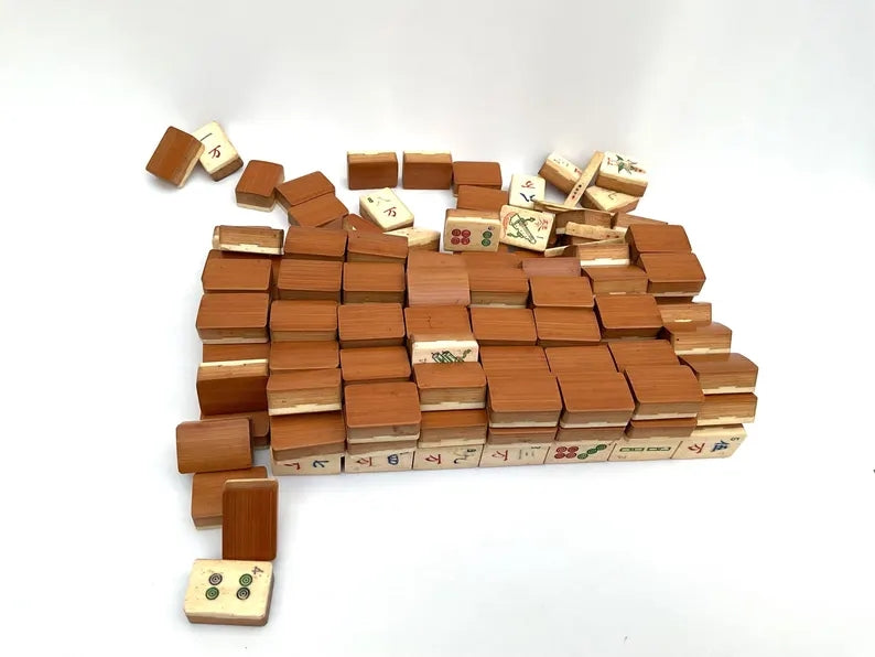 Antique Bamboo and Bone Mahjong set – view 7